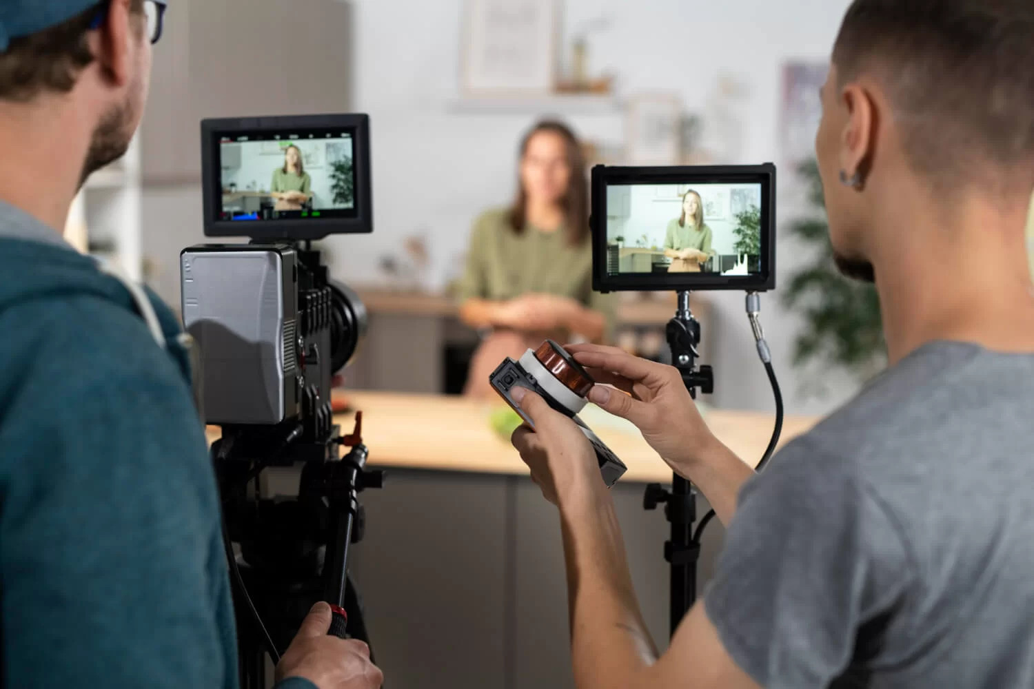 https://producciondevideo.com.co/produccion-audivisual/etapas-de-produccion-de-video/